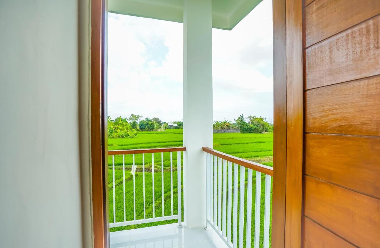 Eden Guest House Canggu エクステリア 写真