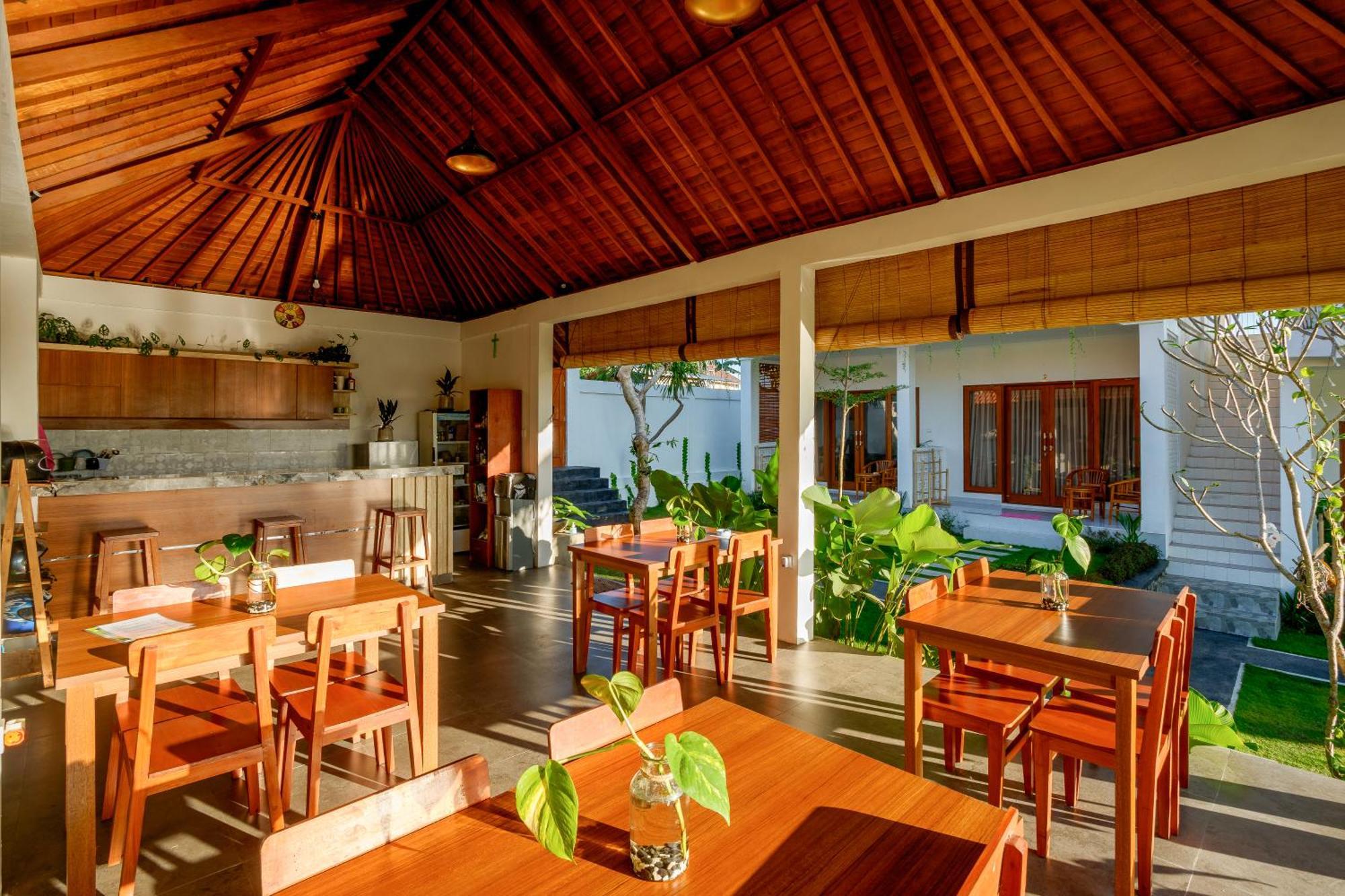 Eden Guest House Canggu エクステリア 写真